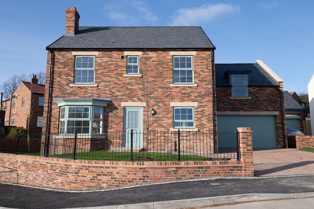 detached new build plot 1 oak